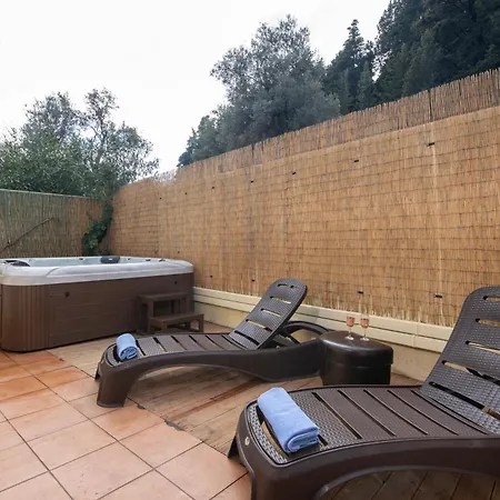 Jacuzzi Nena Holiday home